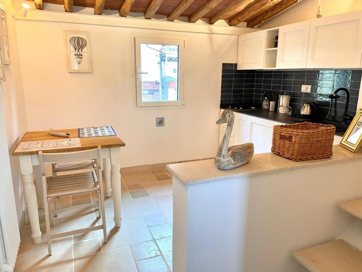 Suite Ventidue - Fronte Mare Lerici Luaran gambar