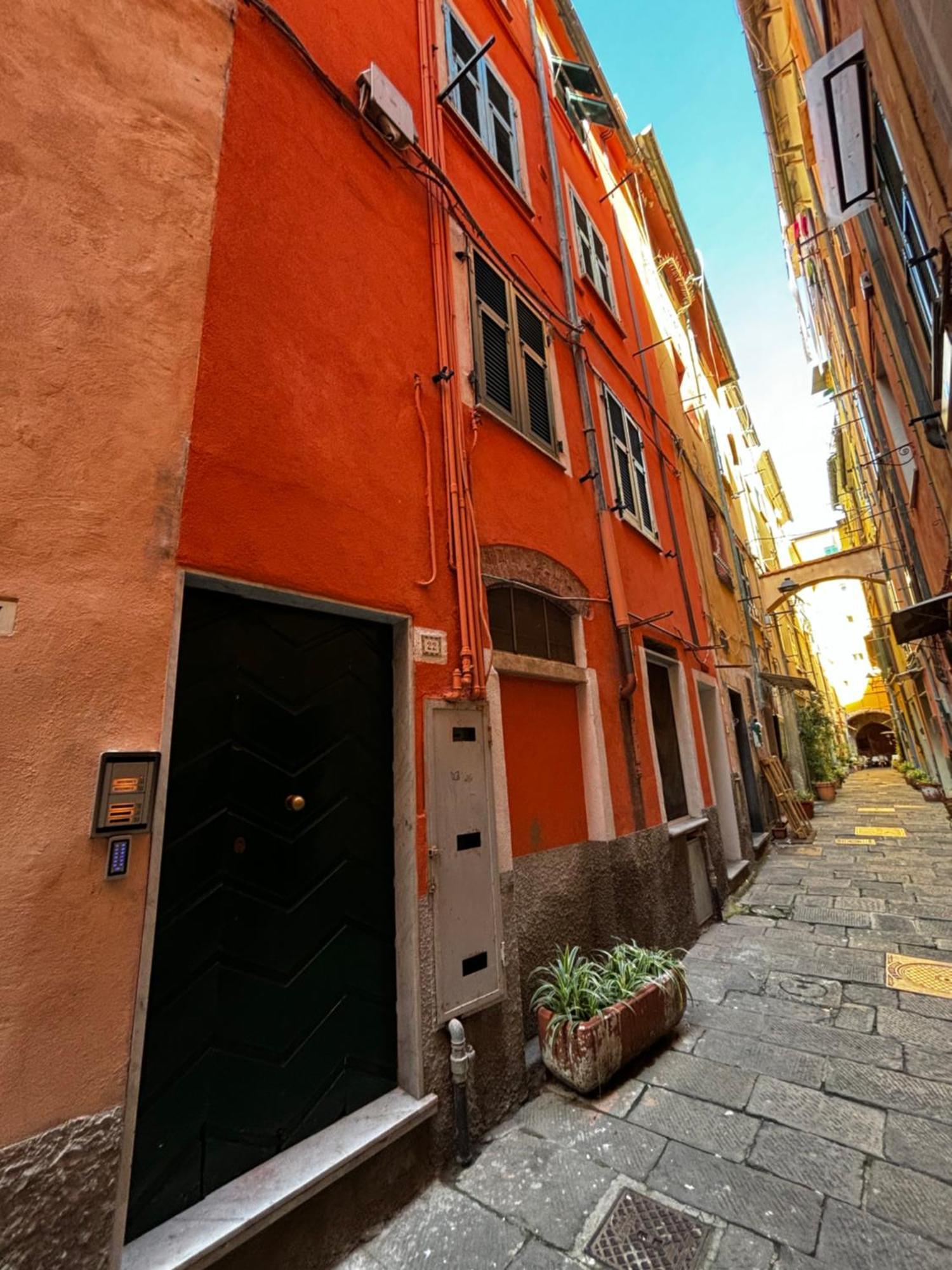 Suite Ventidue - Fronte Mare Lerici Luaran gambar