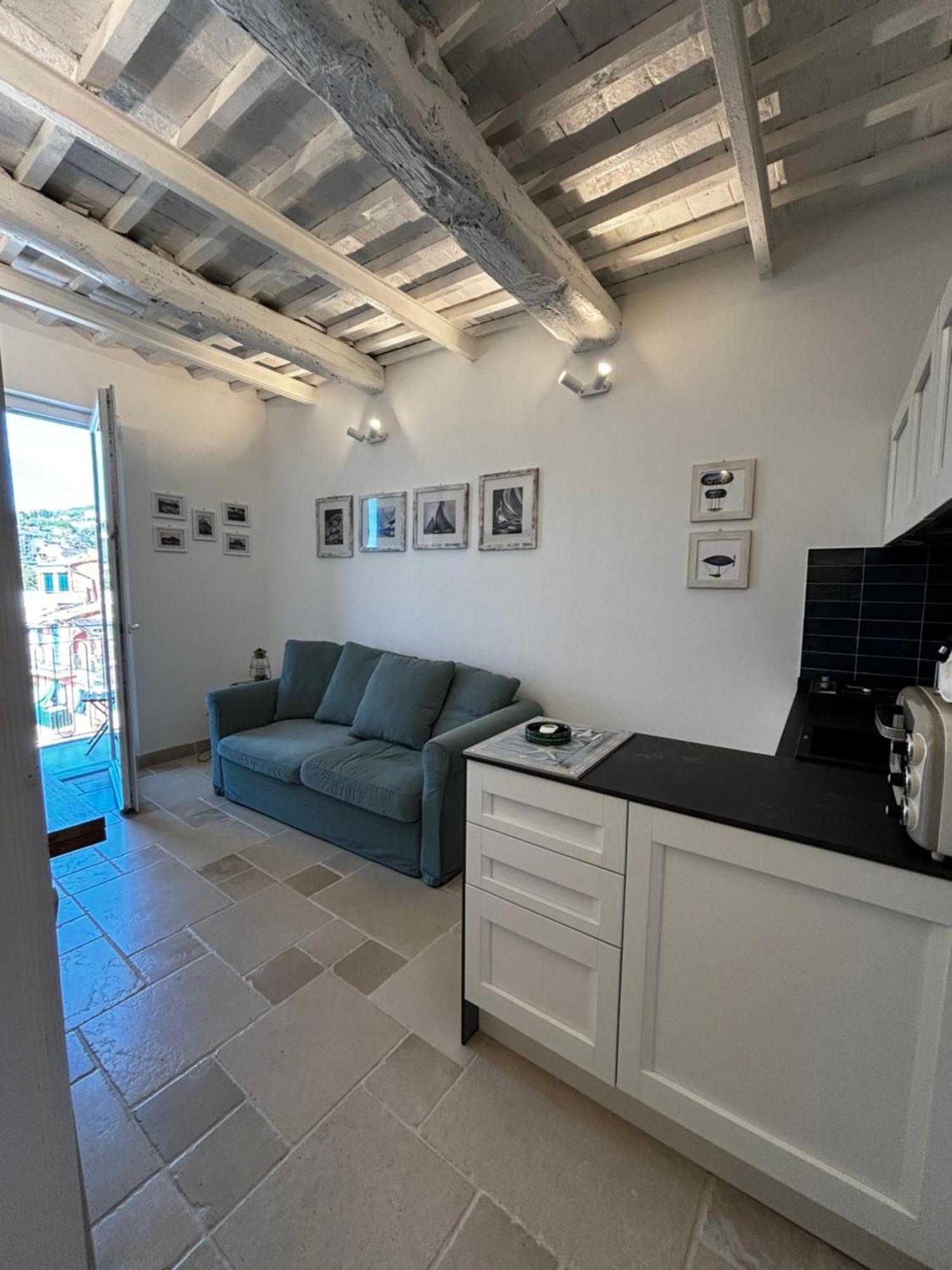 Suite Ventidue - Fronte Mare Lerici Luaran gambar